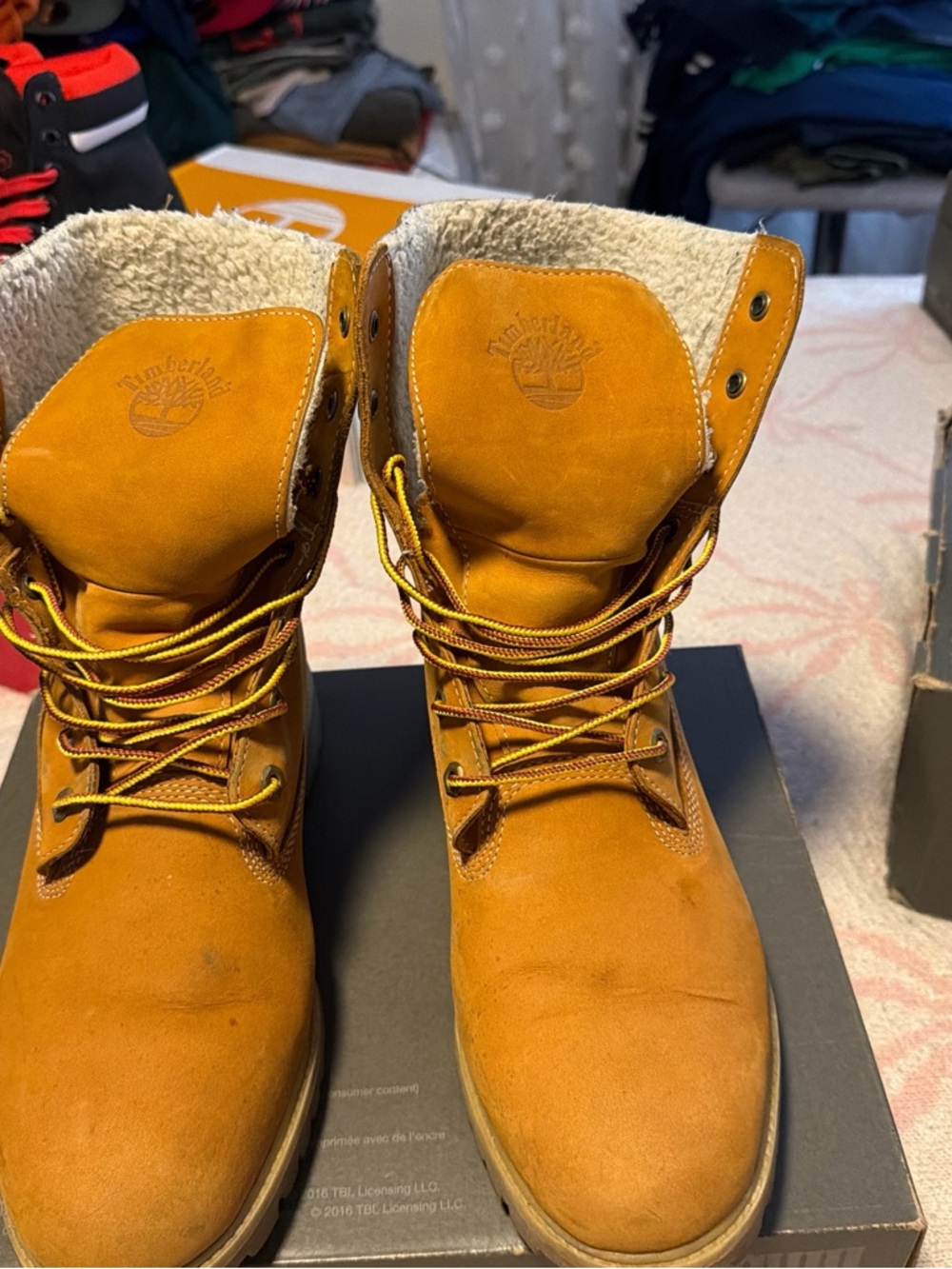 Timberland Wheat Lace-Up Shearling Collar Work Boots